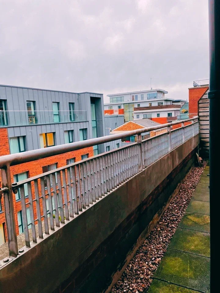 Flat Dyche Street in Manchester