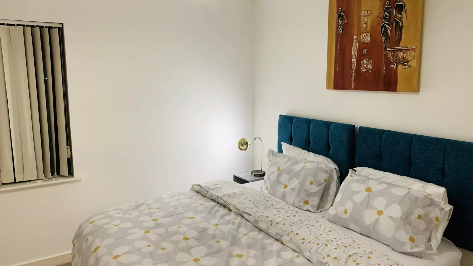 Flat Seagull Close in Greater London