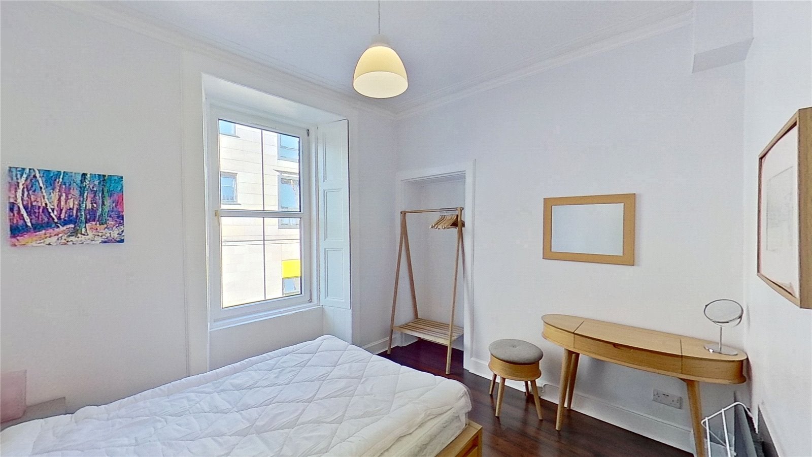 Flat Middlefield in City of Edinburgh