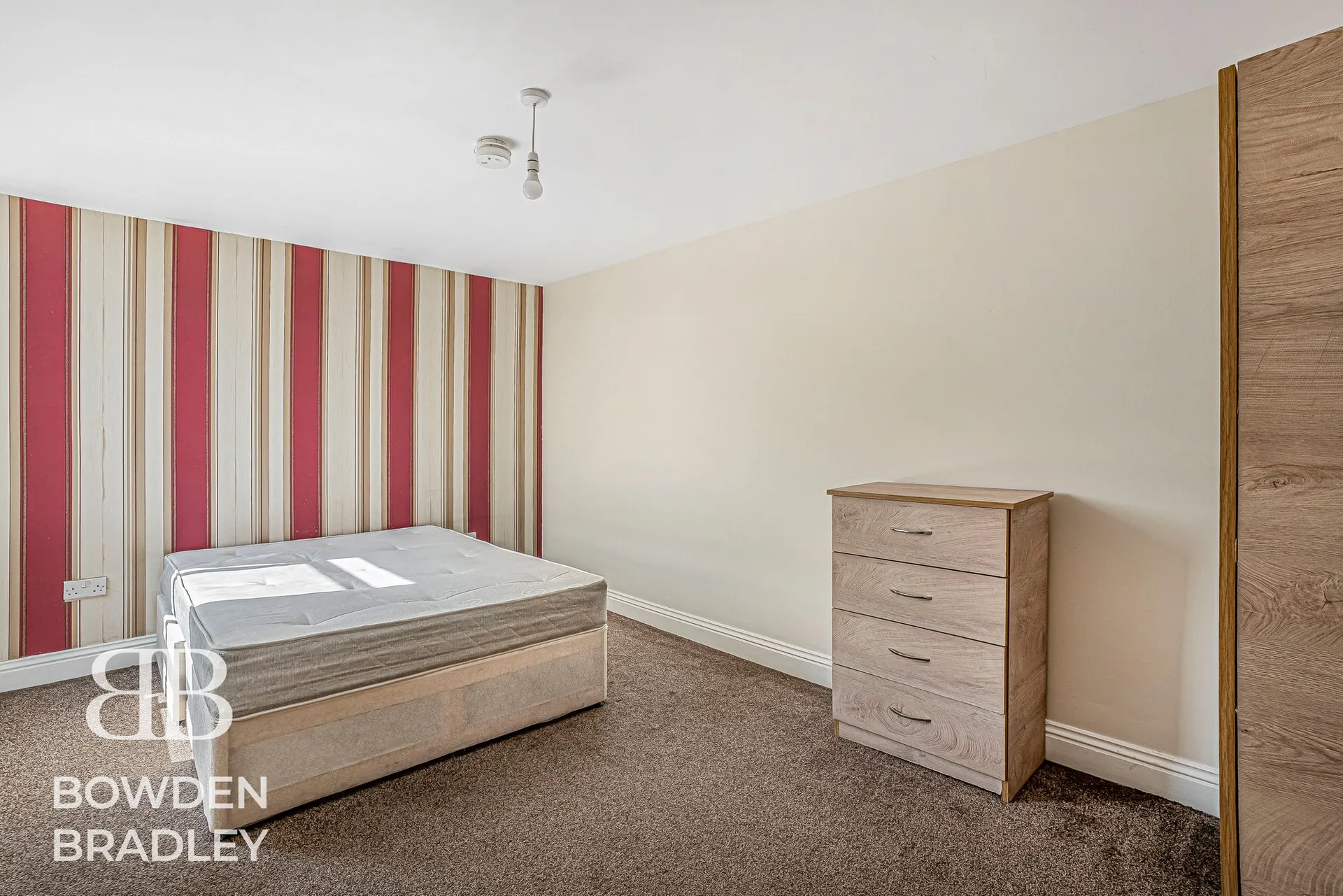 Flat High Road Leytonstone in Greater London