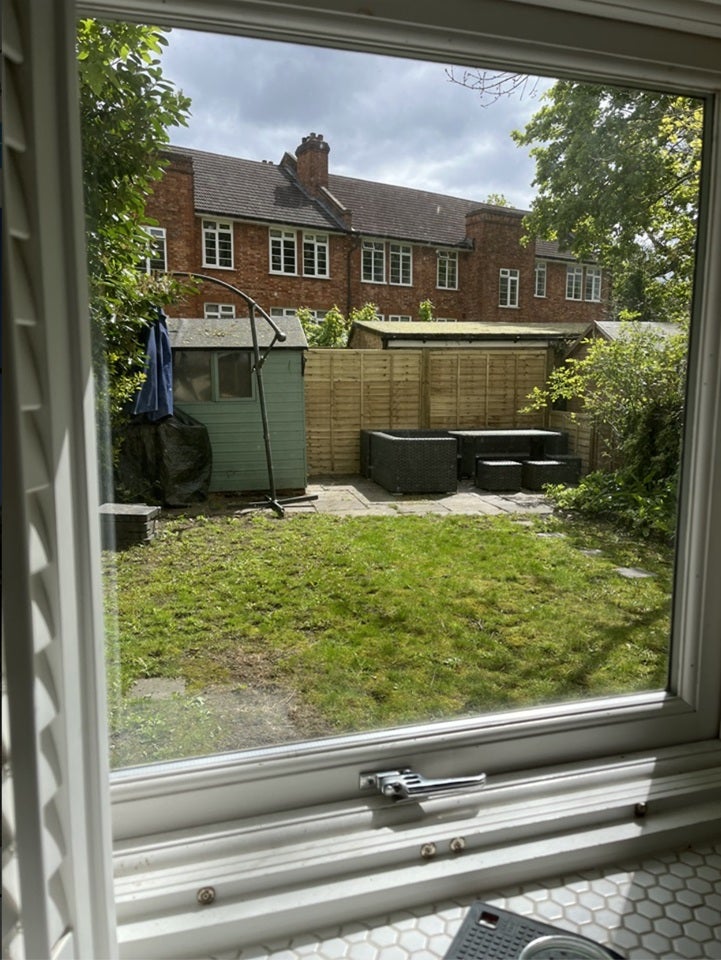 Flat Glynwood Court in Greater London
