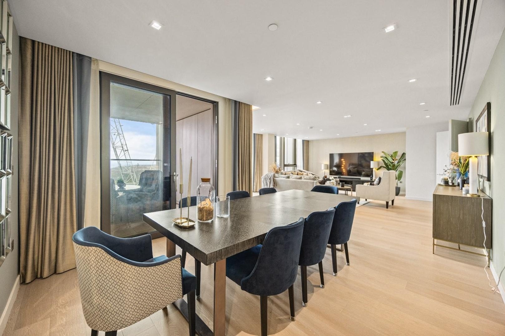 Flat Newcastle Place in City of Westminster