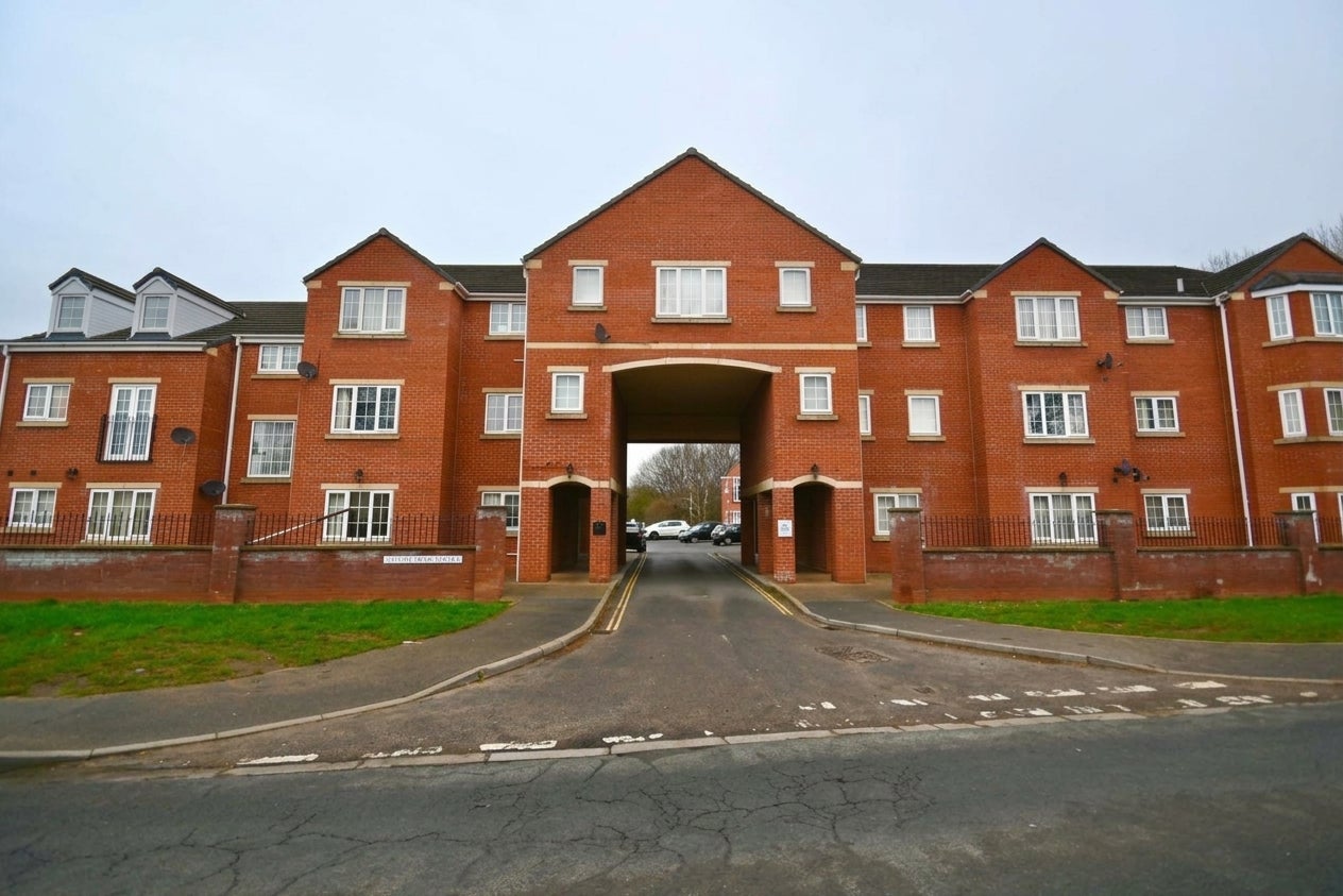 Flat Olympia Court in Doncaster