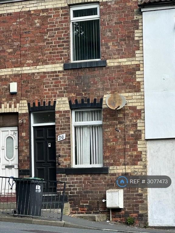 House High Street in Ferryhill Station