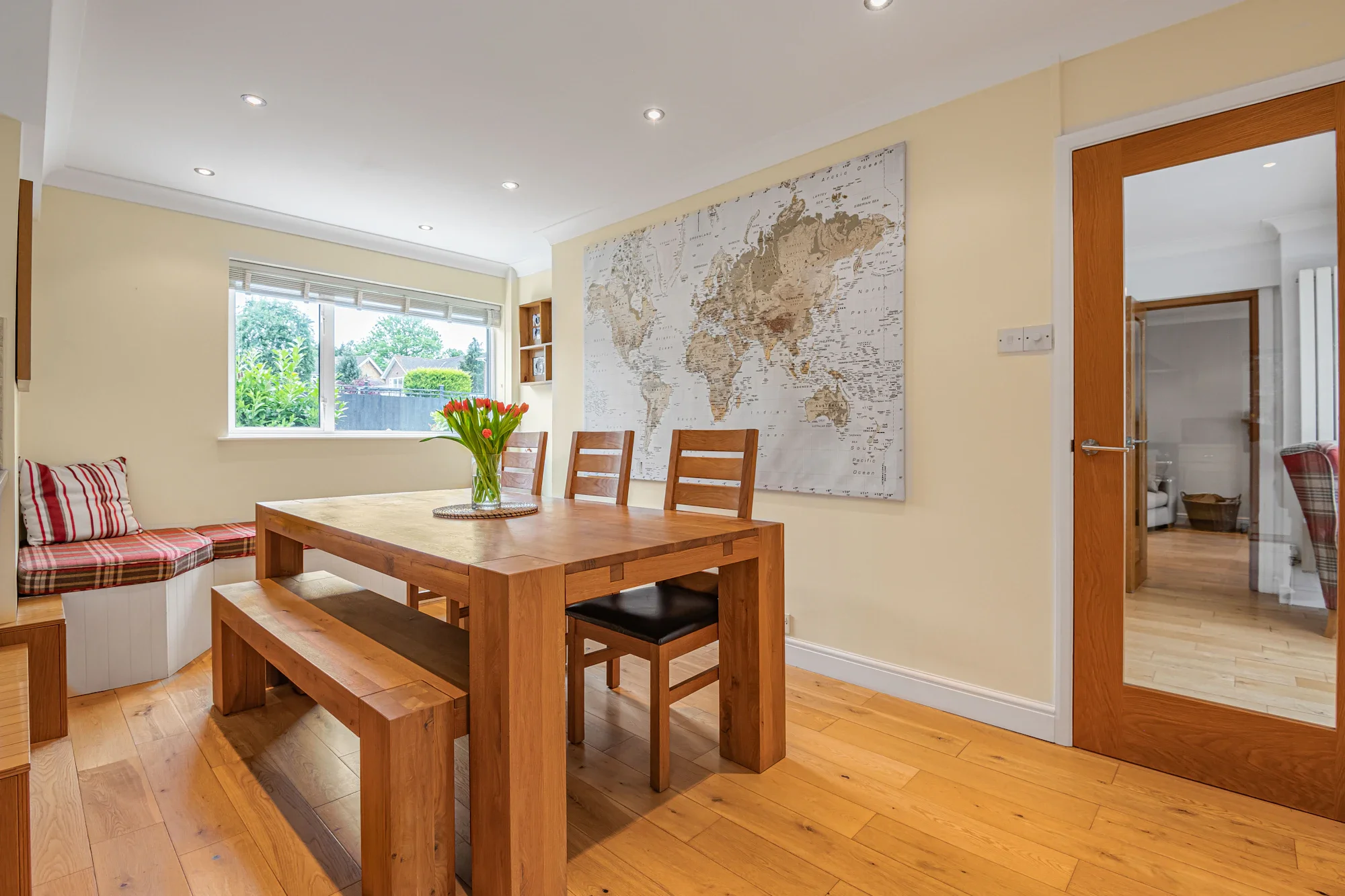 House Kindersley Close in Welwyn Hatfield