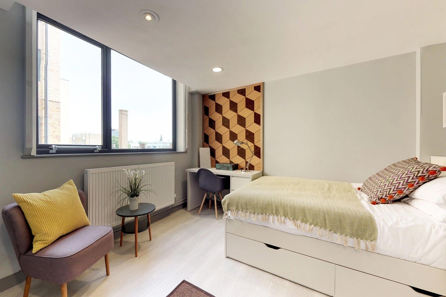 Room Bernard Street in Southampton