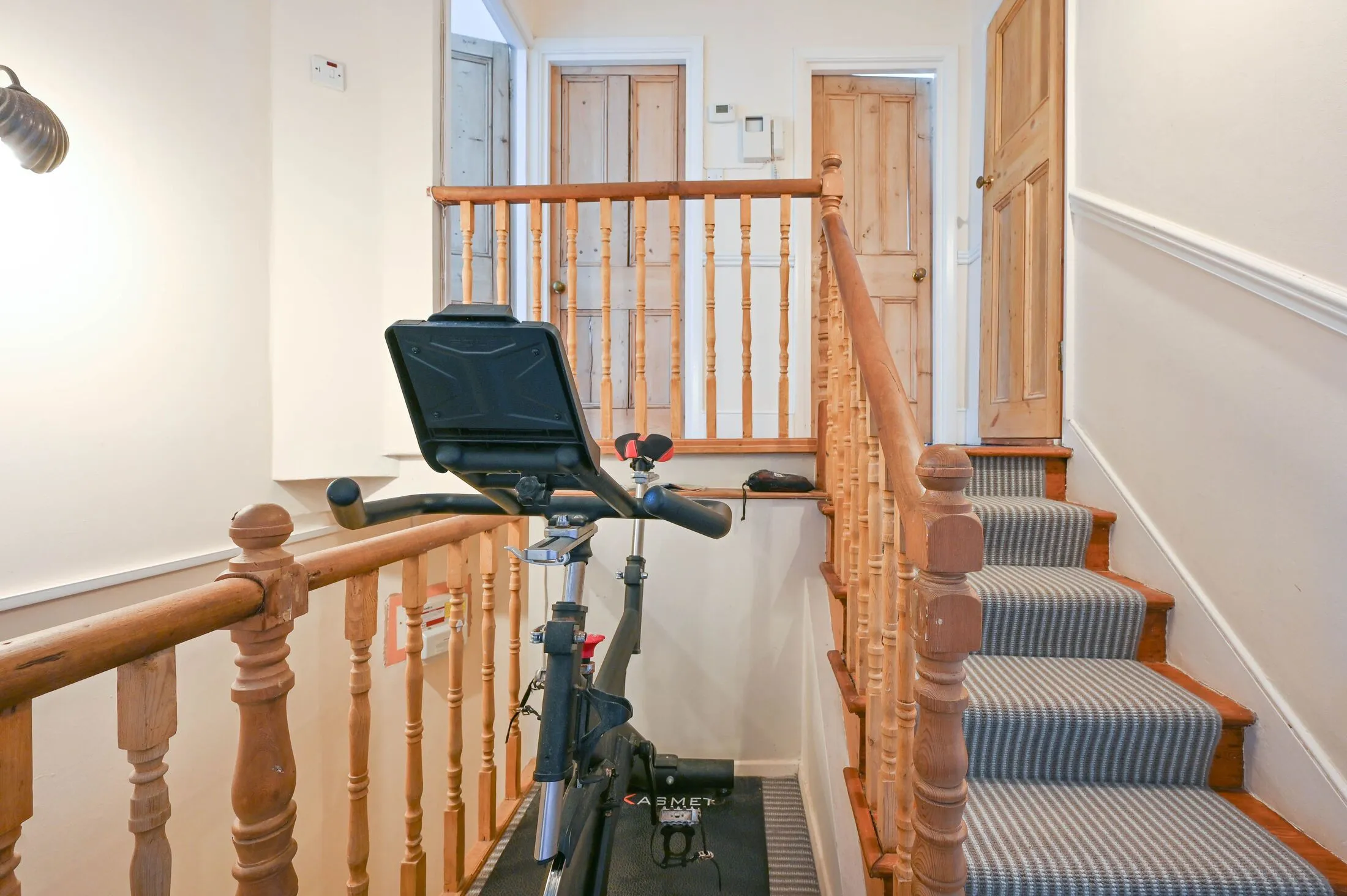 Flat Elms Road in Greater London