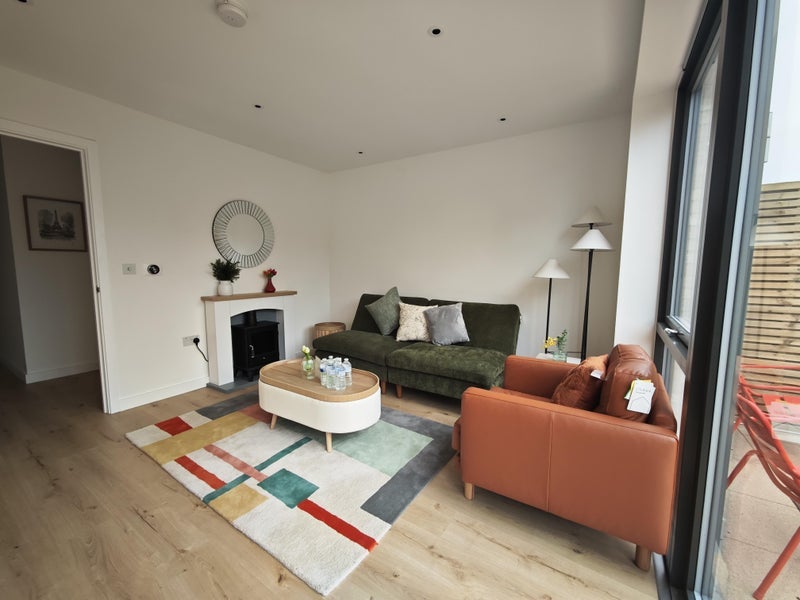 Room Felix Road in Greater London