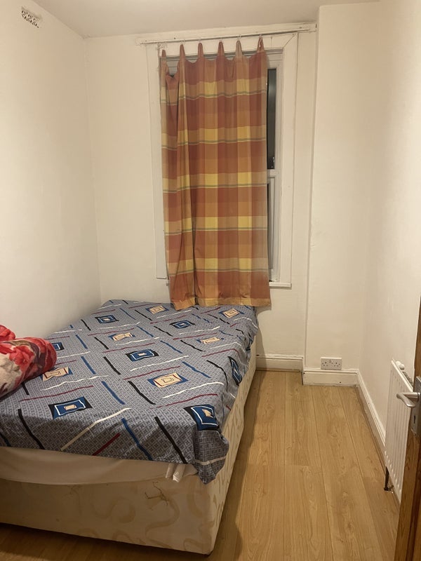 Room Draper Street in Leicester