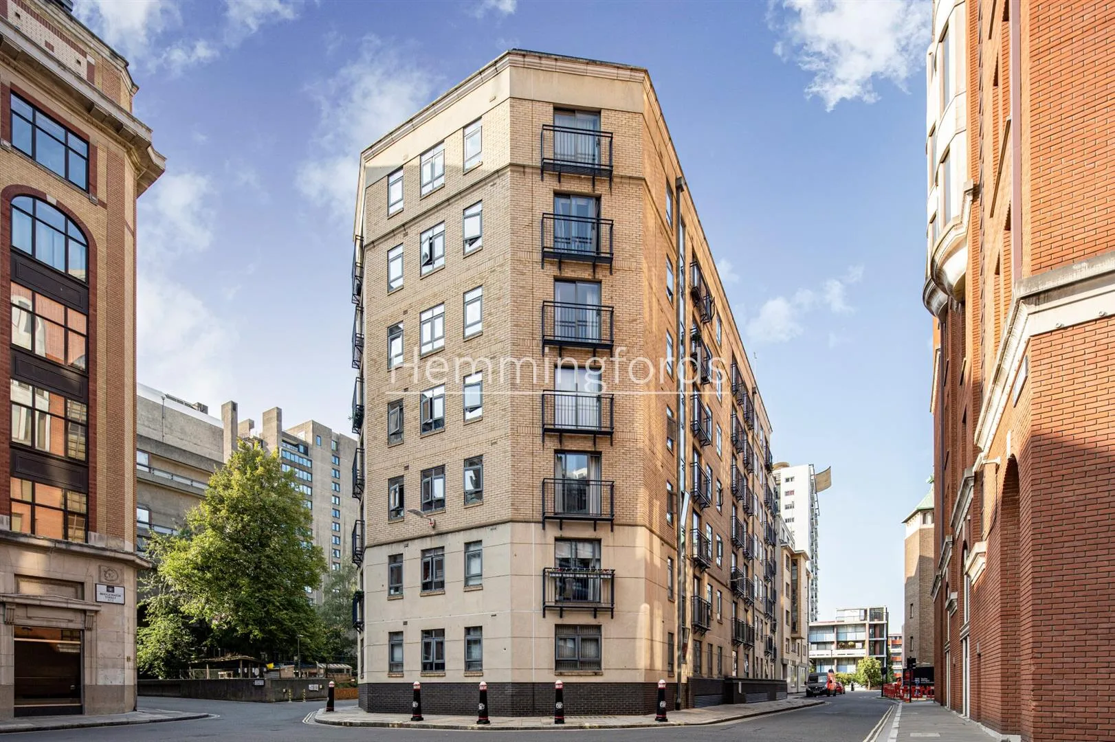 Flat Bridgewater Square in City of London