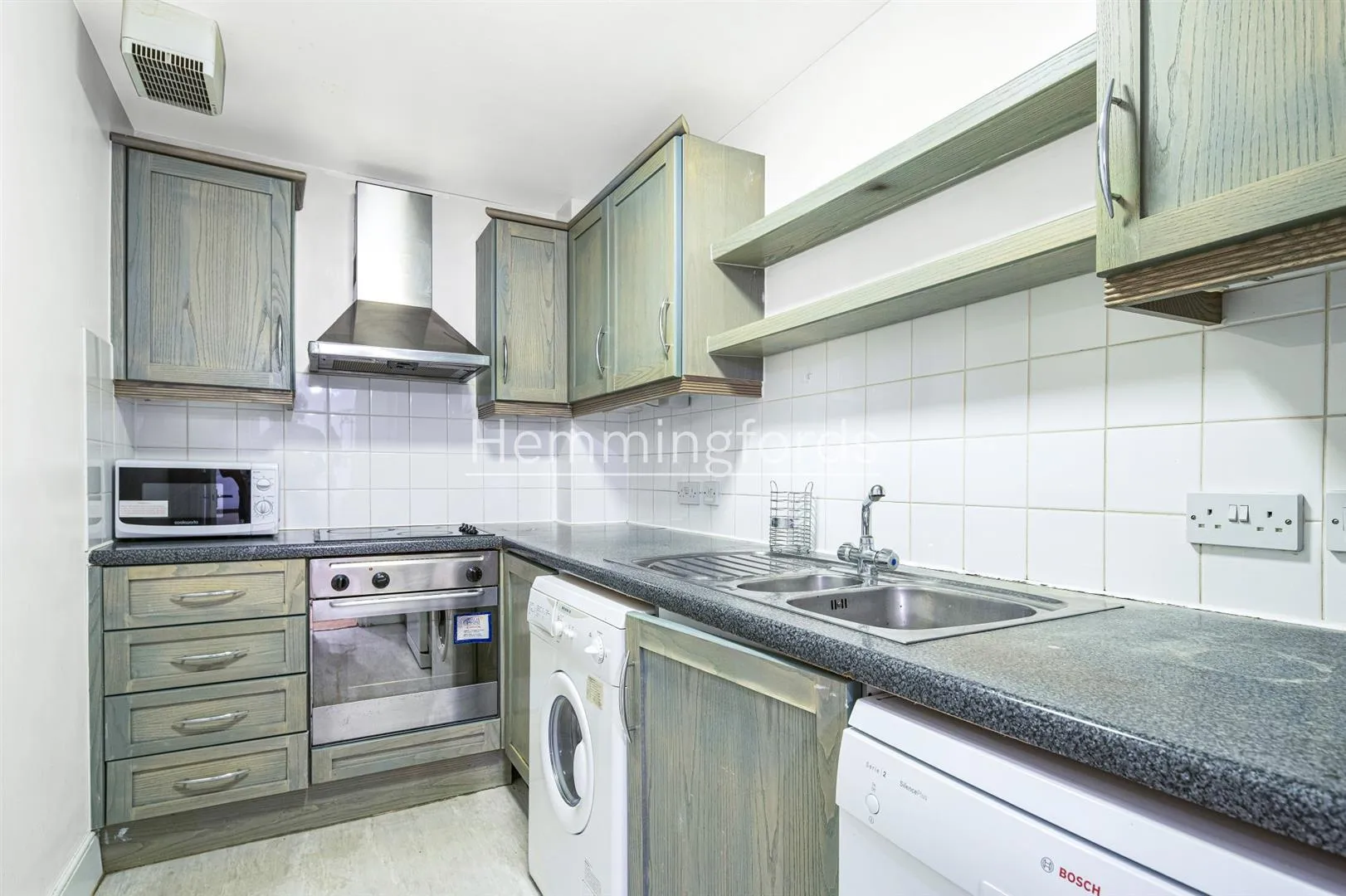 Flat Bridgewater Square in City of London