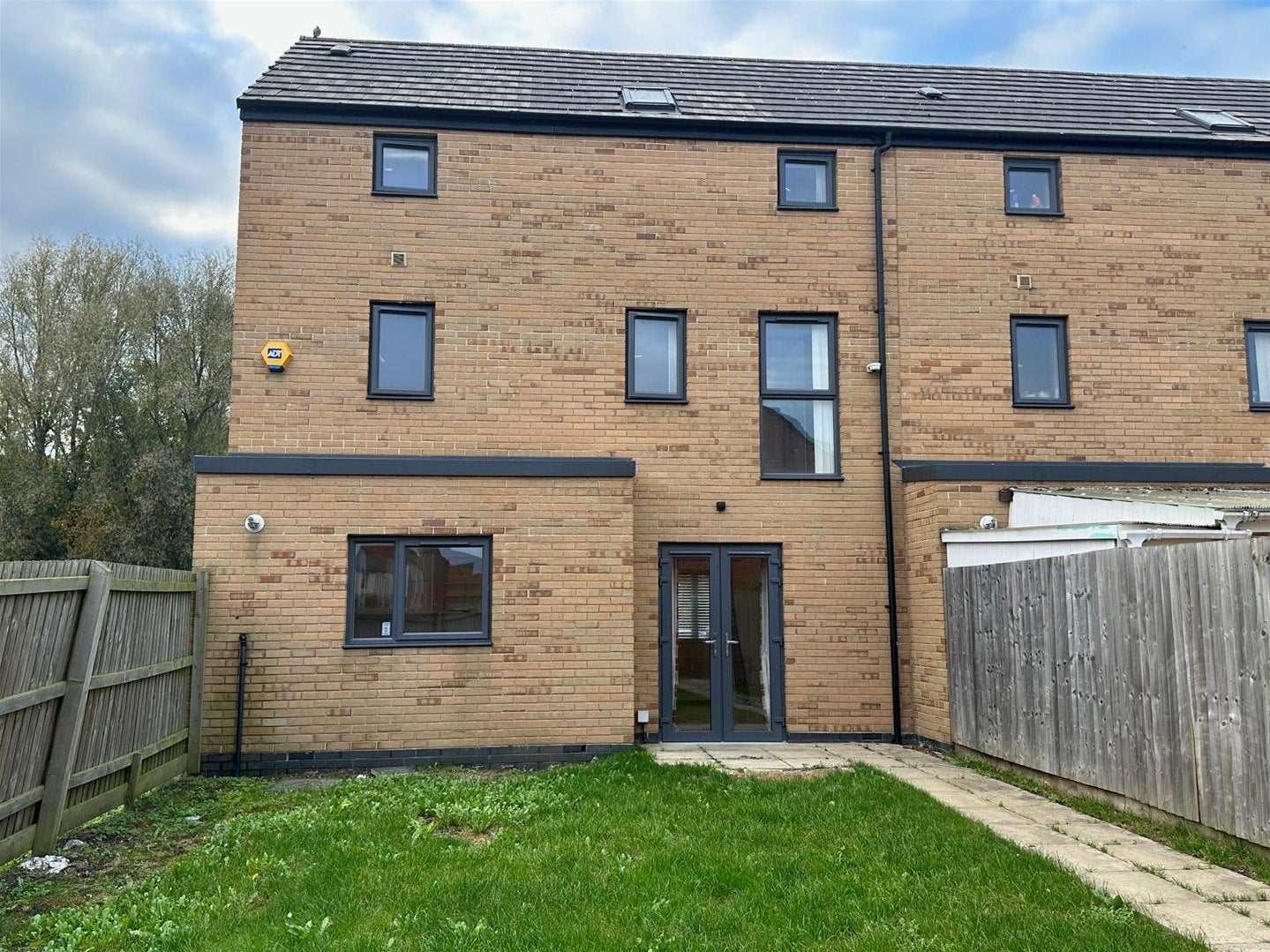 House Pearson Avenue in Leicester
