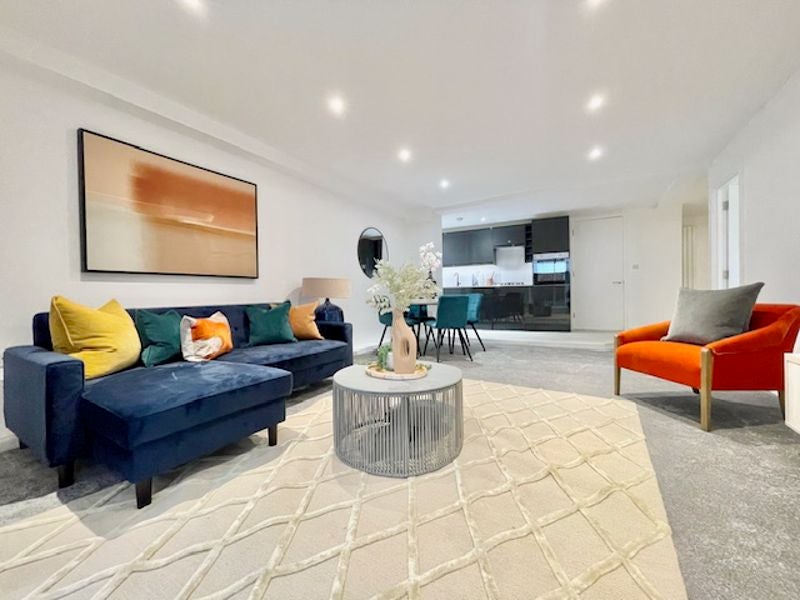 House Tooley Street in Greater London