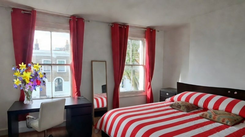Room Raleigh Street in Greater London