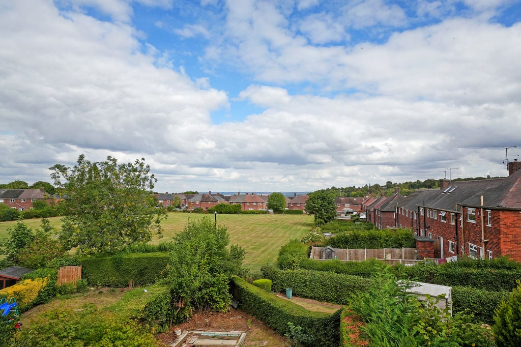 House Seagrave Avenue in Sheffield