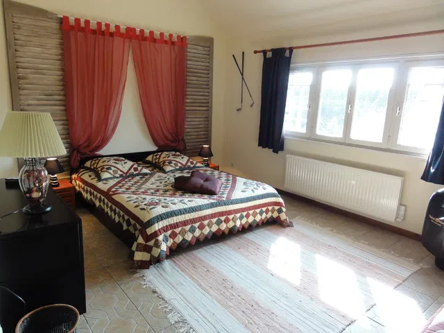 Chambre Rue des Sablons à Villiers-le-Morhier