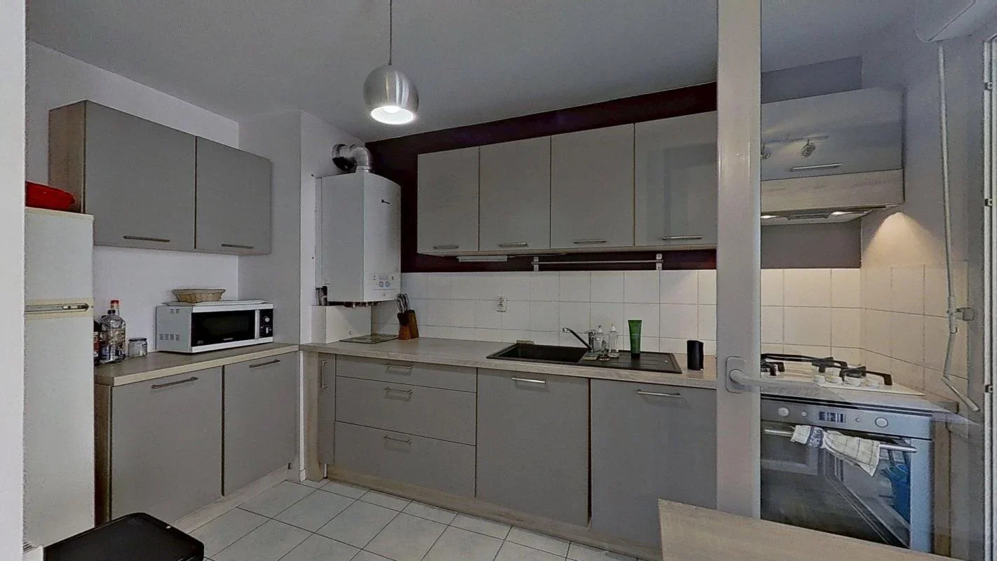 Flat Rue du Général Dayan in Villeurbanne