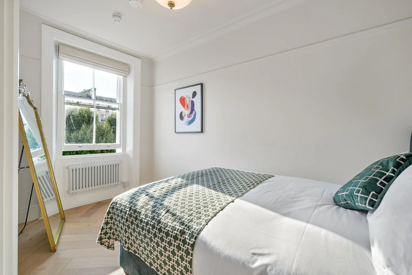 Flat Old Brompton Road in Greater London