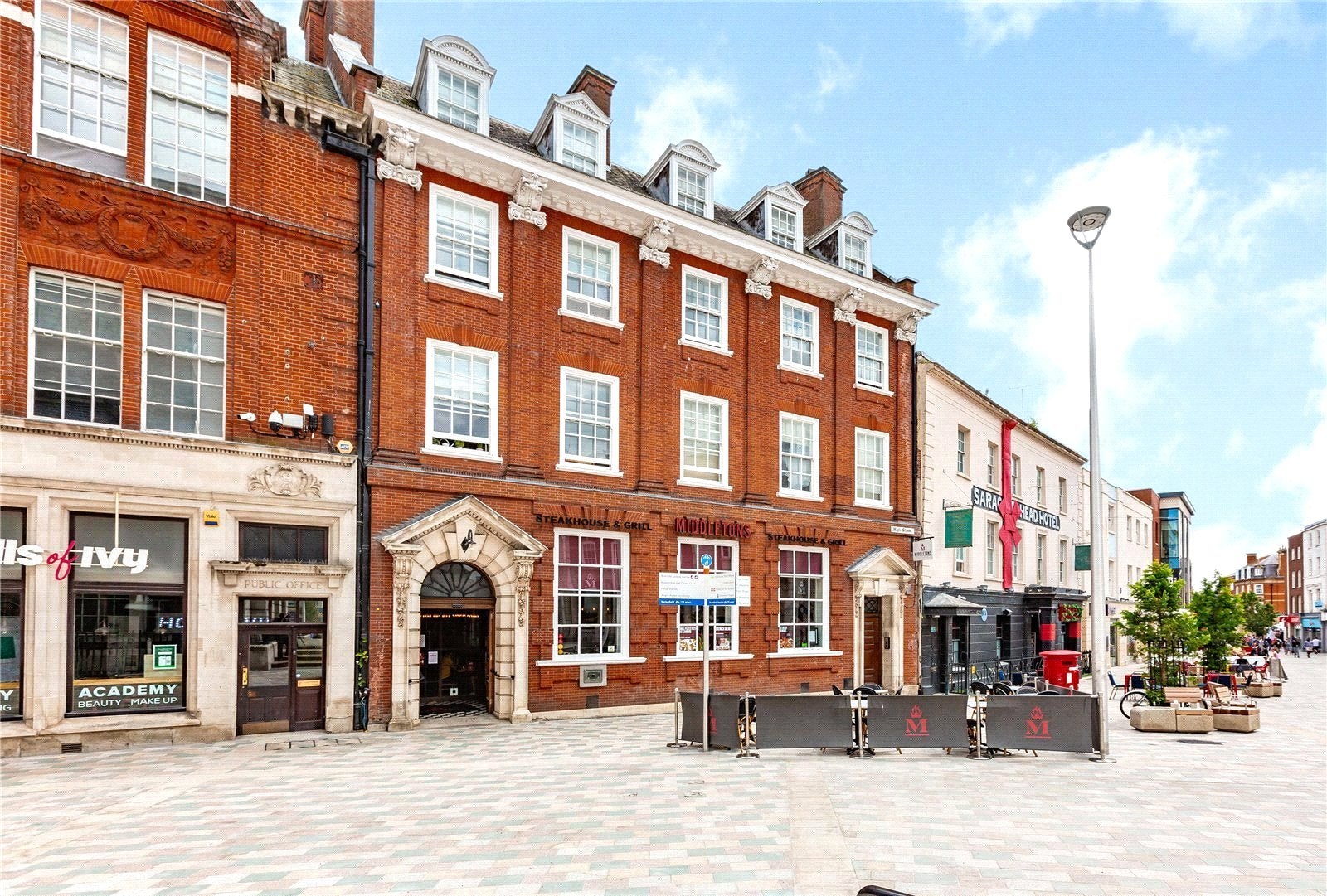 Flat High Street in Chelmsford