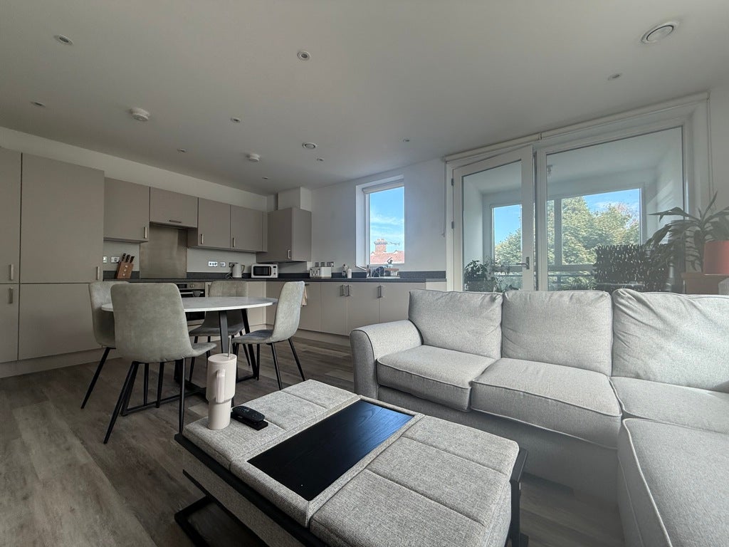 Flat George Street in Maidstone