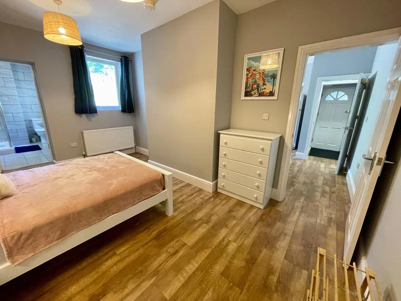 Flat Himley Road in Dudley