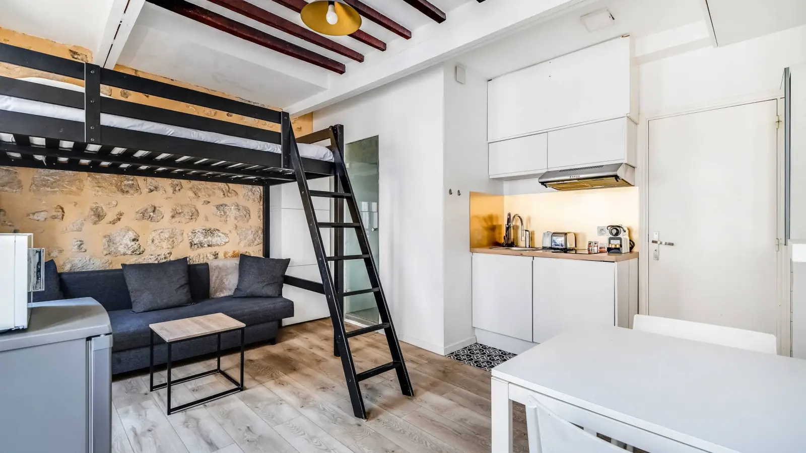 Chambre Boulevard Ornano à Paris