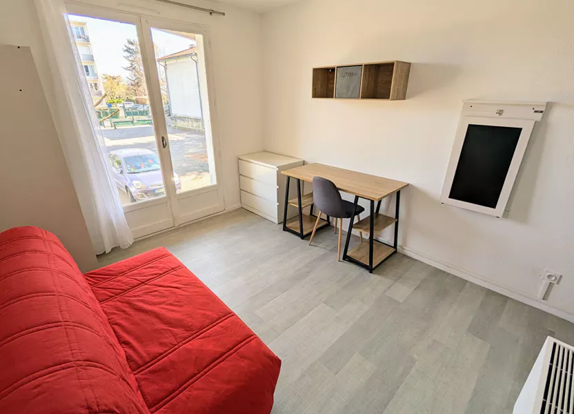 Flat Rue Gustave Courbet in Toulouse