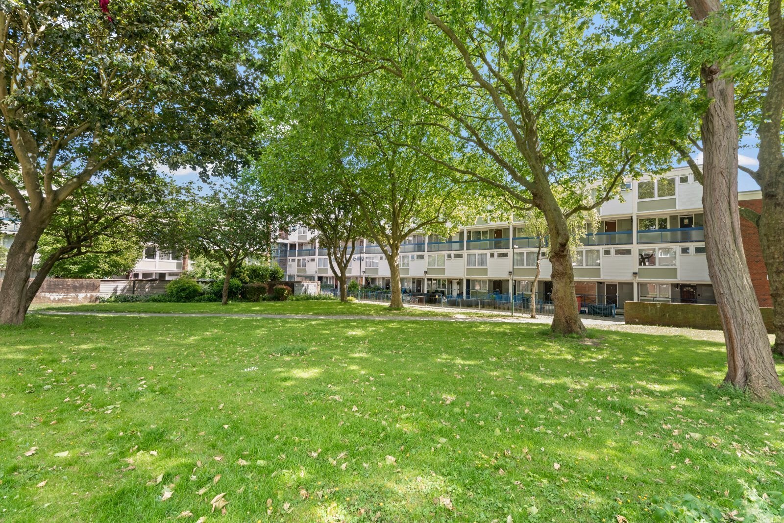Flat Bingfield Street in Greater London