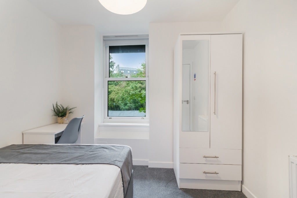 Room Perth Road in Dundee