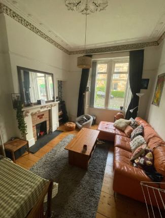 Room Great Western Road in Glasgow