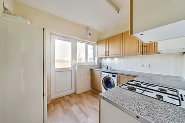 Flat Berkeley Close in Greater London