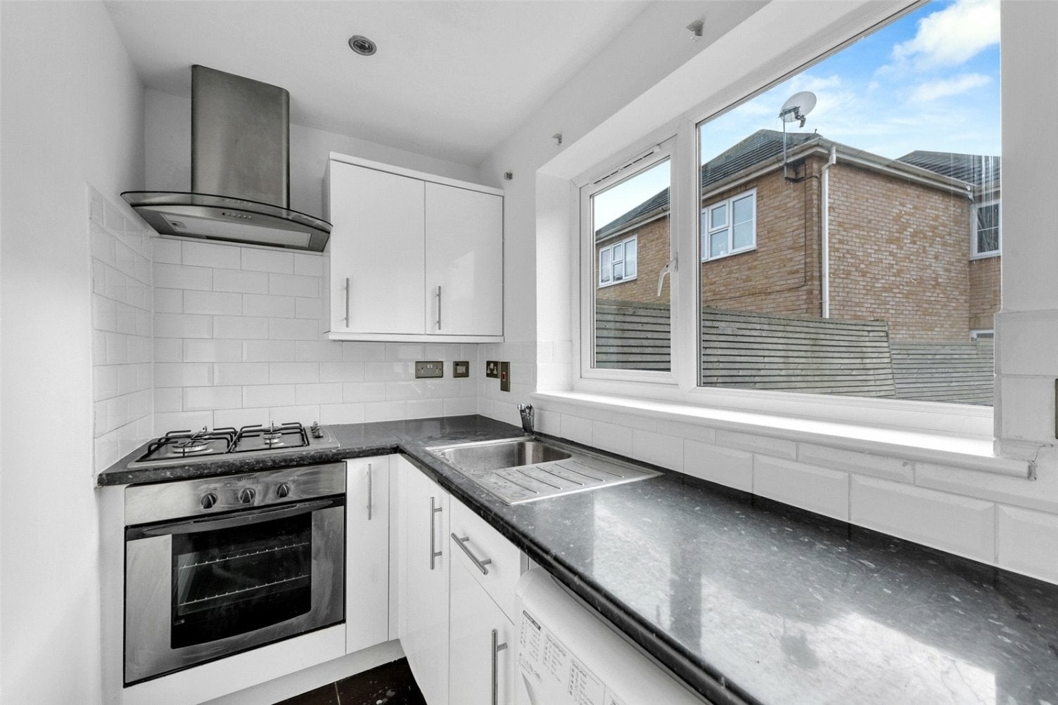House Kingsand Road in Greater London