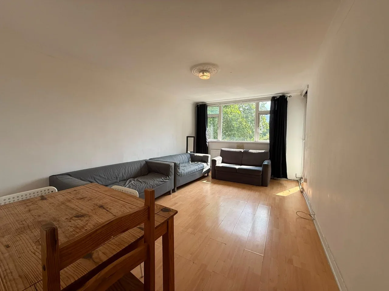 Flat King Square in Greater London