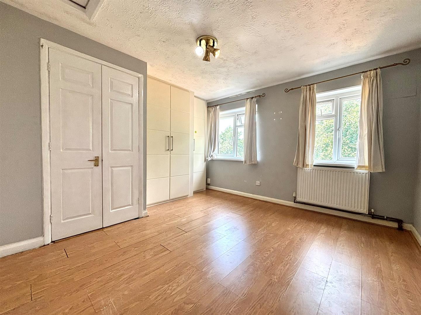 House Field Close in Greater London