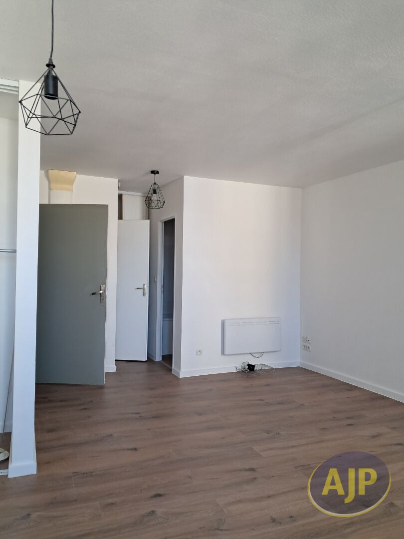 Flat Rue de Fontaine in Mareuil en Périgord