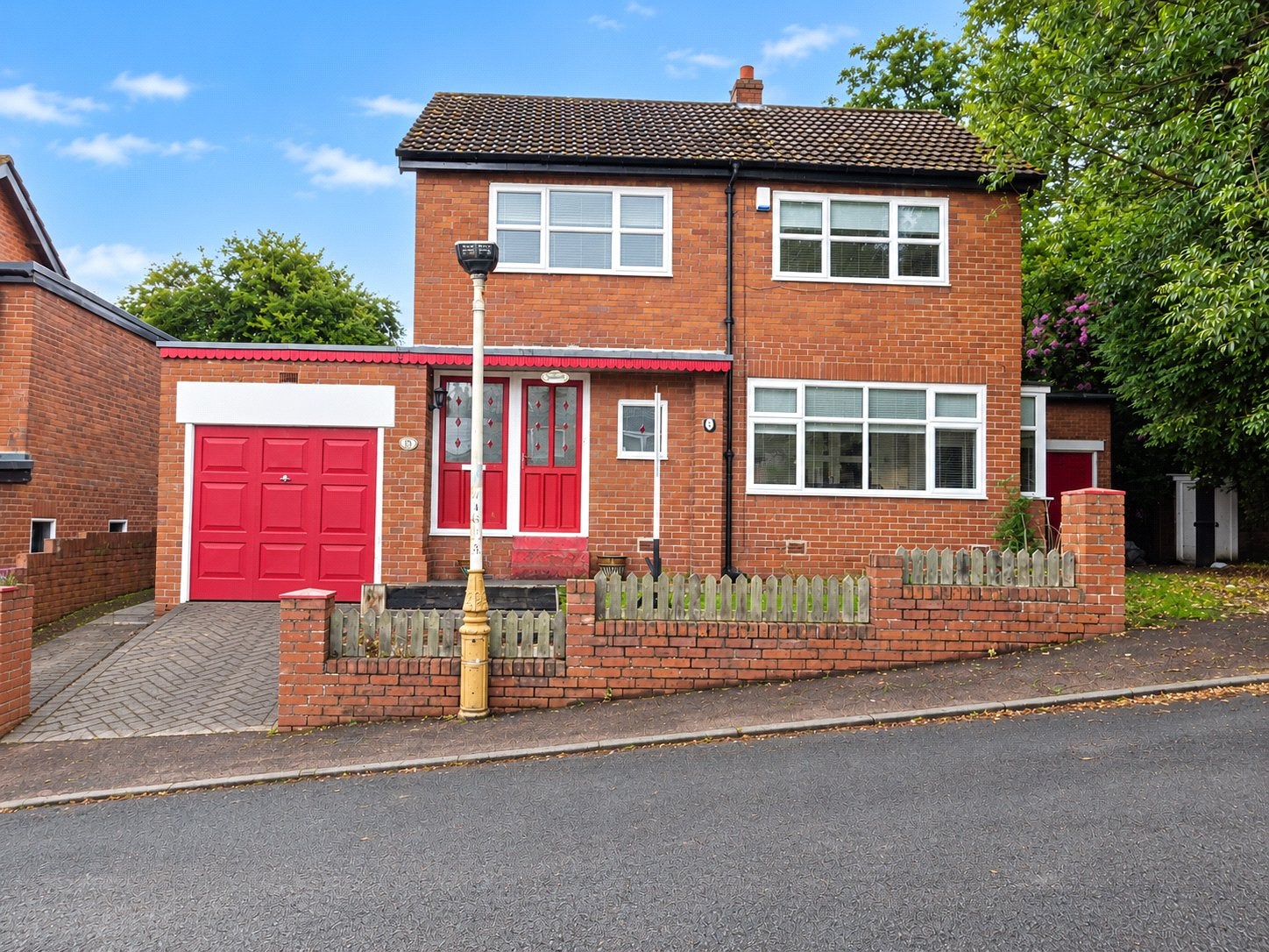 House Lintzford Gardens in Gateshead