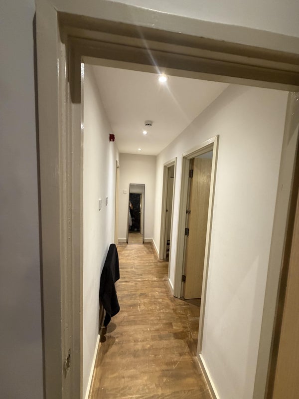Room Luke Street in Greater London