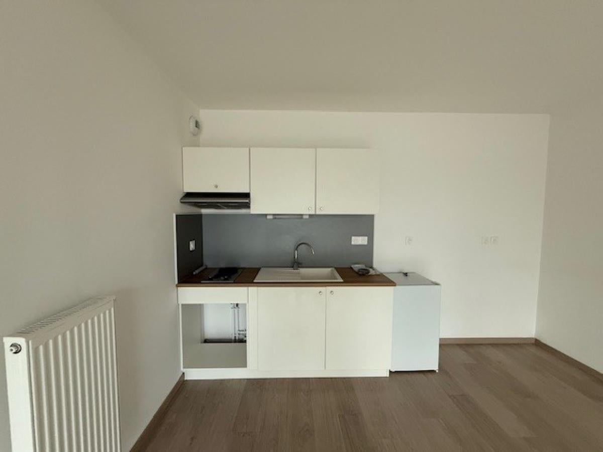 Flat Rue de l'Ancolie in Lille