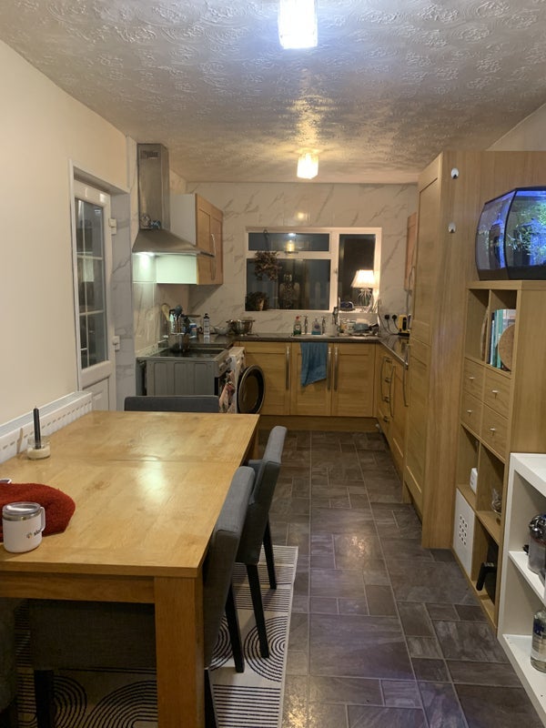 Room Upper Perry Hill in Bristol