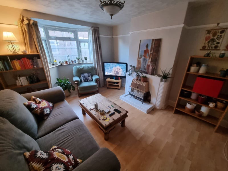 Room Upper Perry Hill in Bristol