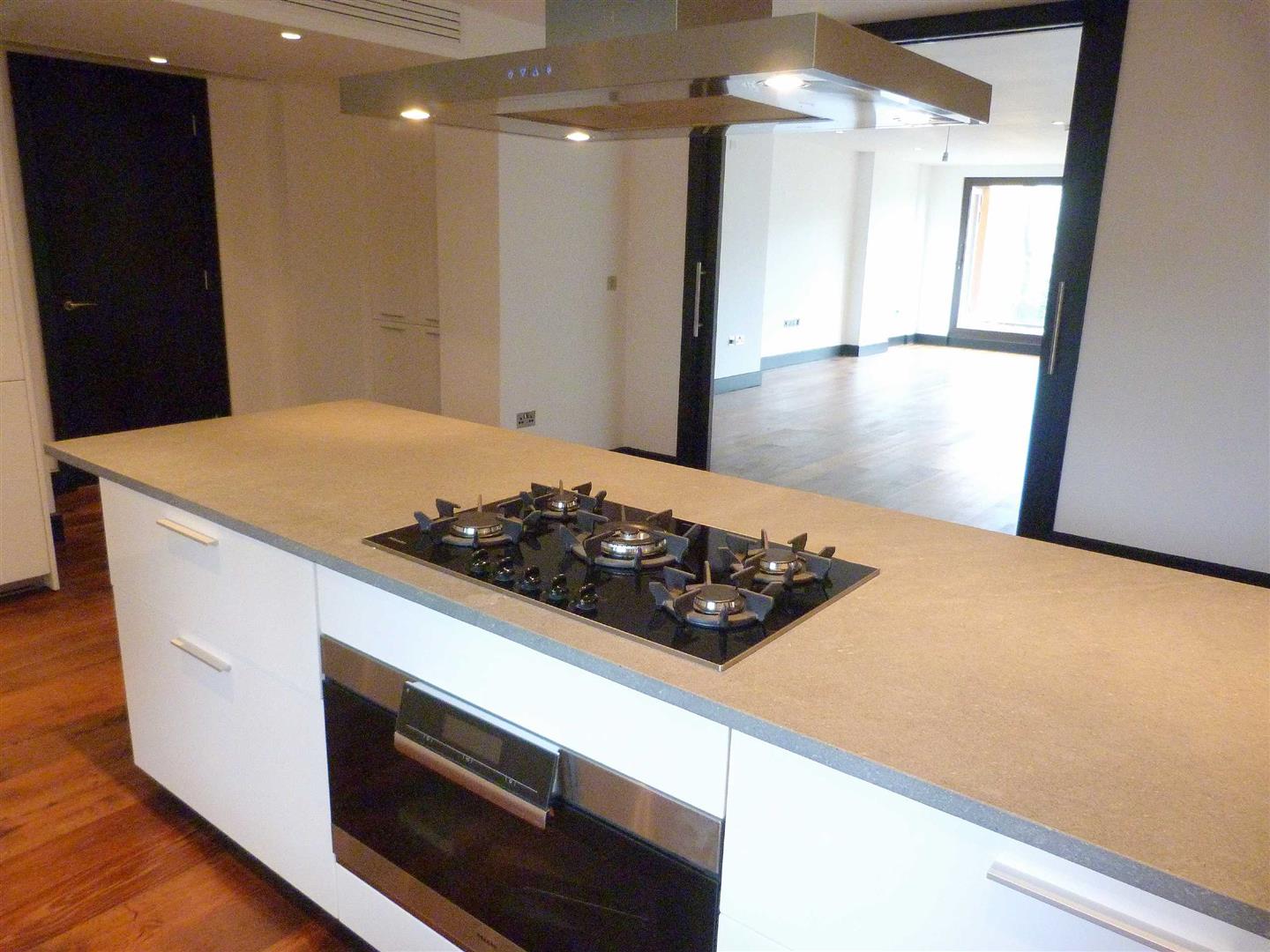 Flat West Heath Road in Greater London