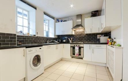 Flat Webber Row in Greater London
