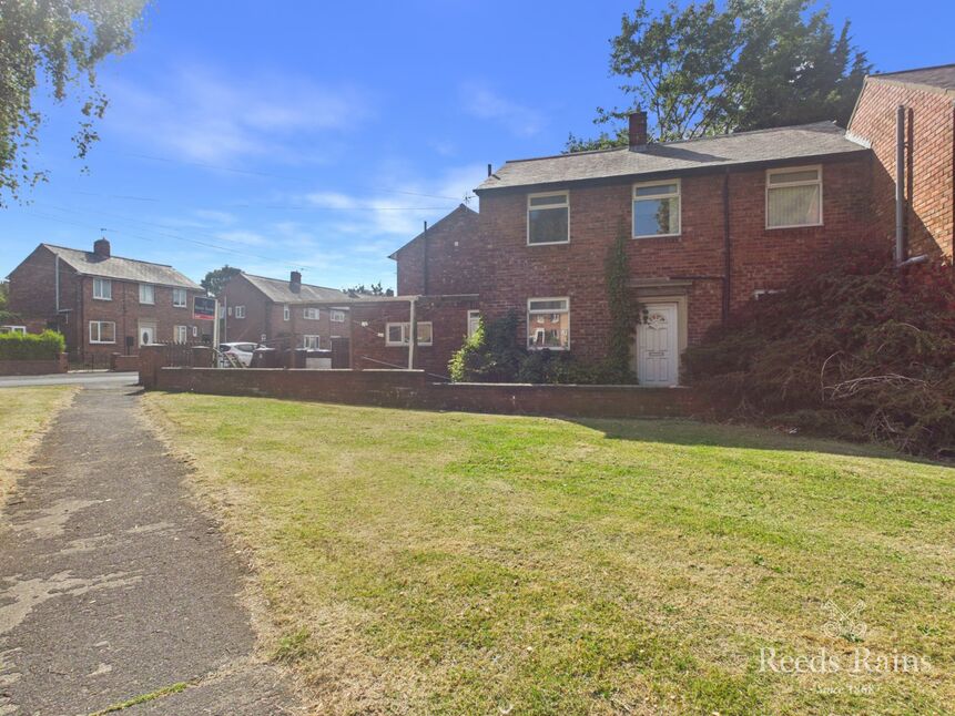 Flat Churchill Avenue in Durham