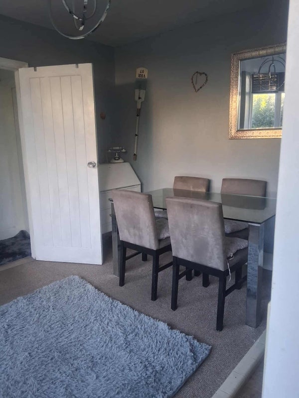 Room Locking Road in Weston-super-Mare
