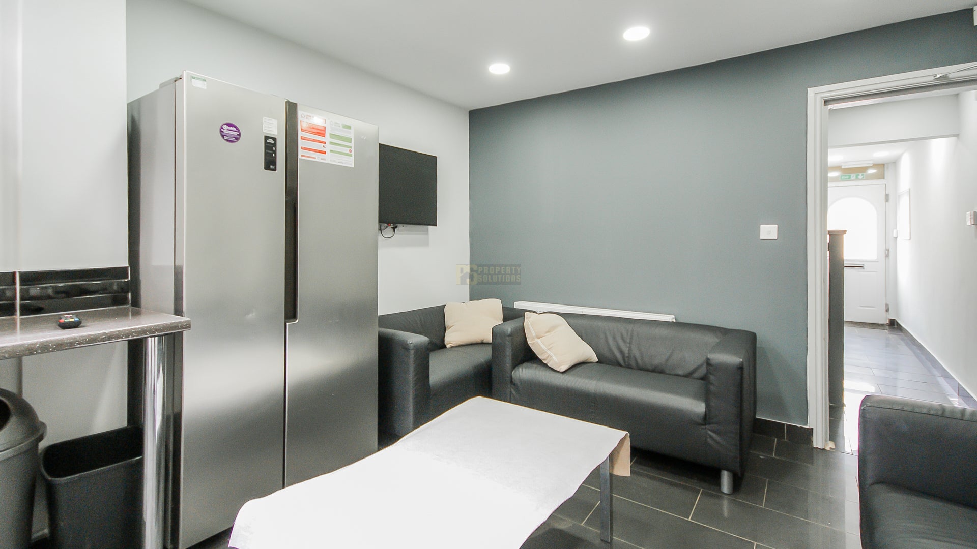 Room Dawlish Road in Birmingham