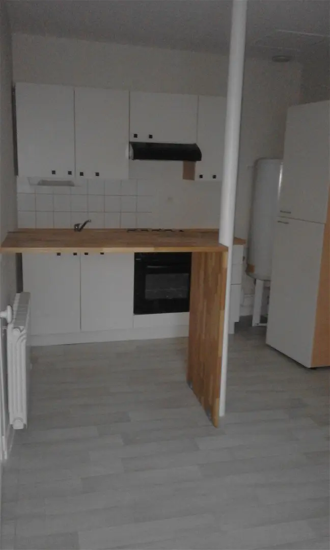 Flat Rue Renaise in Laval
