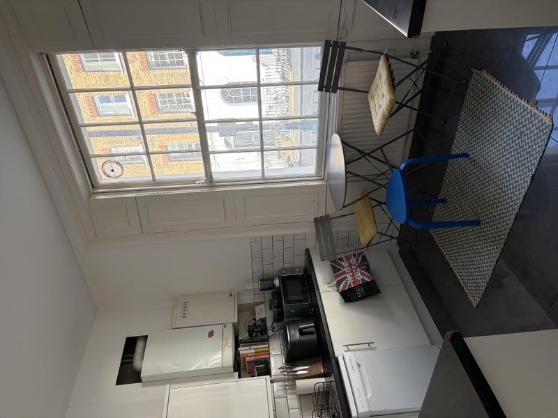 Room Offord Road in Greater London