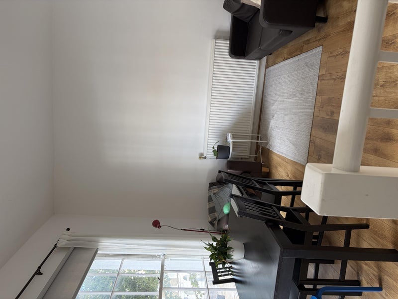 Room Offord Road in Greater London
