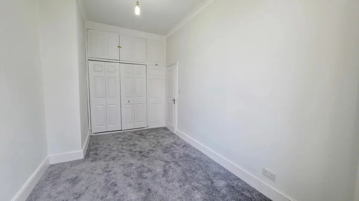 Room Connaught Mews in Greater London