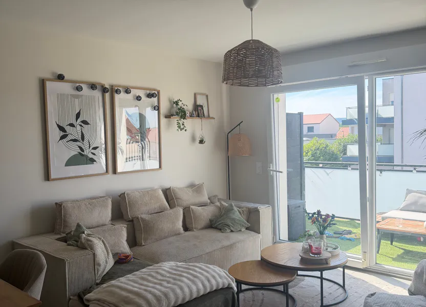 Flat Chemin d'Alger in Manom